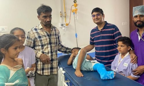 dr. Hiten Working (2)